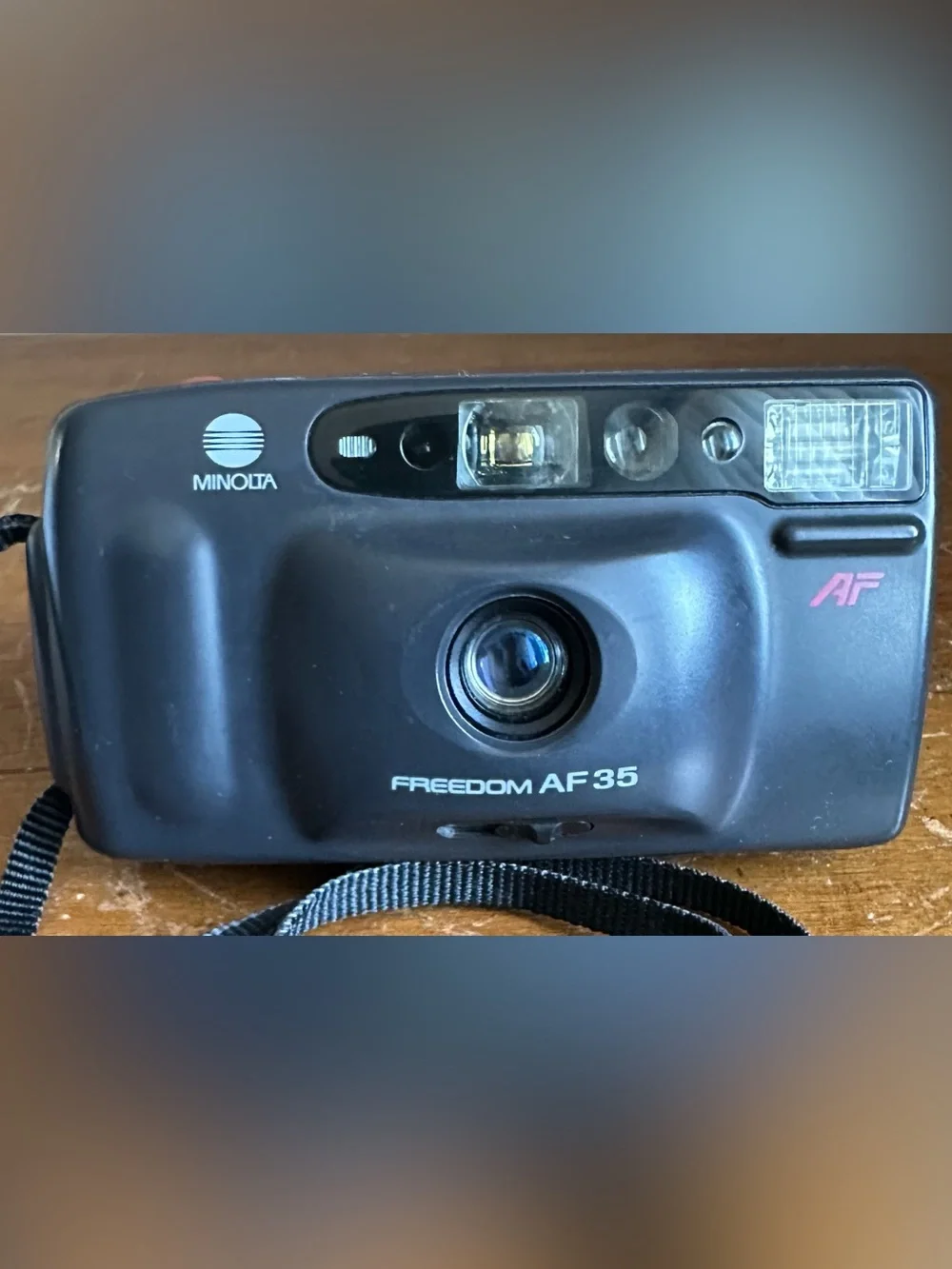 Minolta Freedom AF35 Compact Black Point-and-Shoot Film Camera